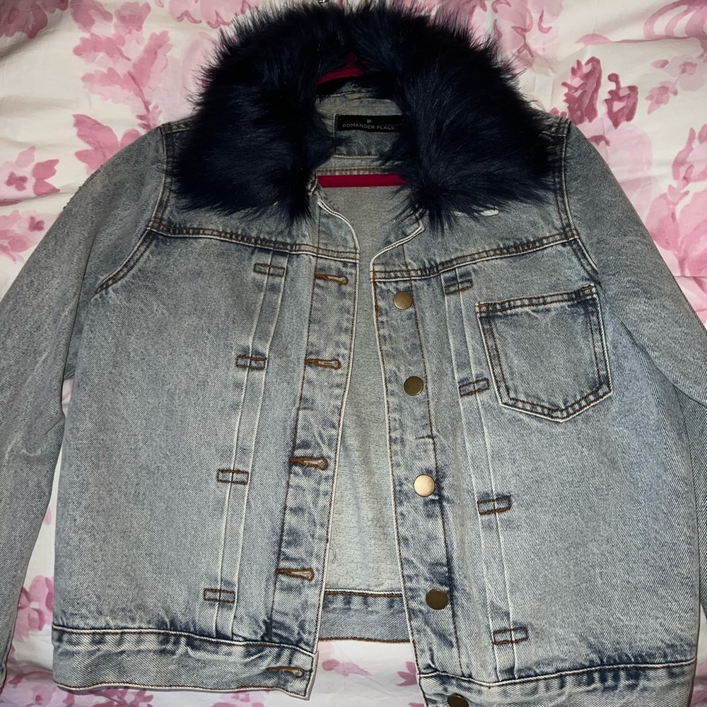 Tuckernuck / Pomander Place Fur Collar Jean Jacket